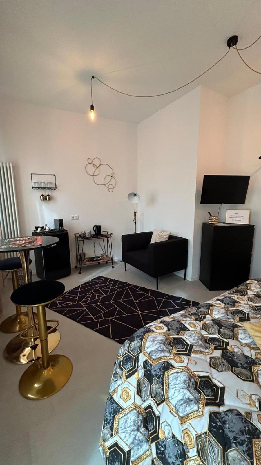 Comfort Accommodation Suite & Le Camere Bergamo Exterior photo